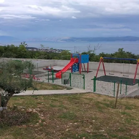 In With Scenic Terrace Villa Crikvenica