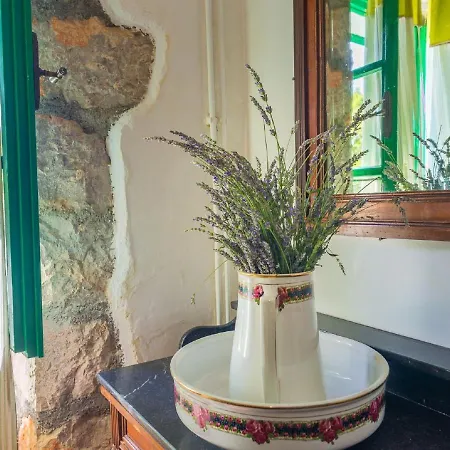 In With Scenic Terrace Villa *